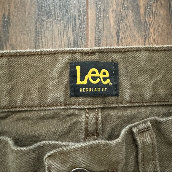 Lee Regular Fit Brown Denim Jeans - Picture 3 of 7